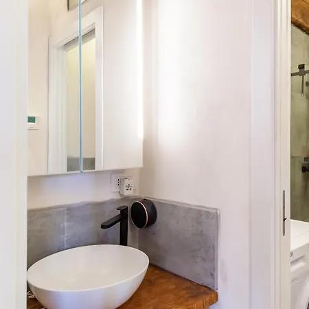 Loft Vicino A Dei Marmi Apartment