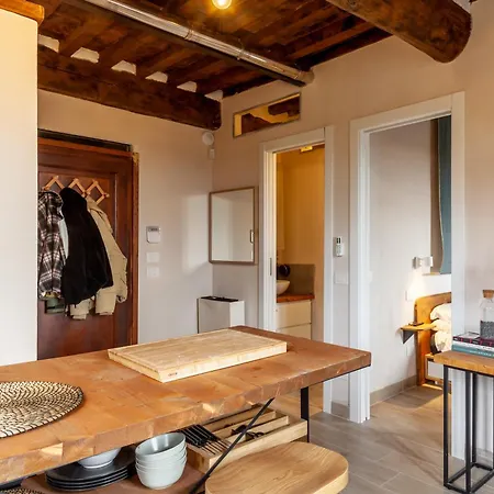Apartment Loft Vicino A Dei Marmi *